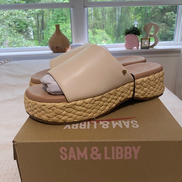 Sam & Libby Rattan Platform Sandals - Picture 6 of 6